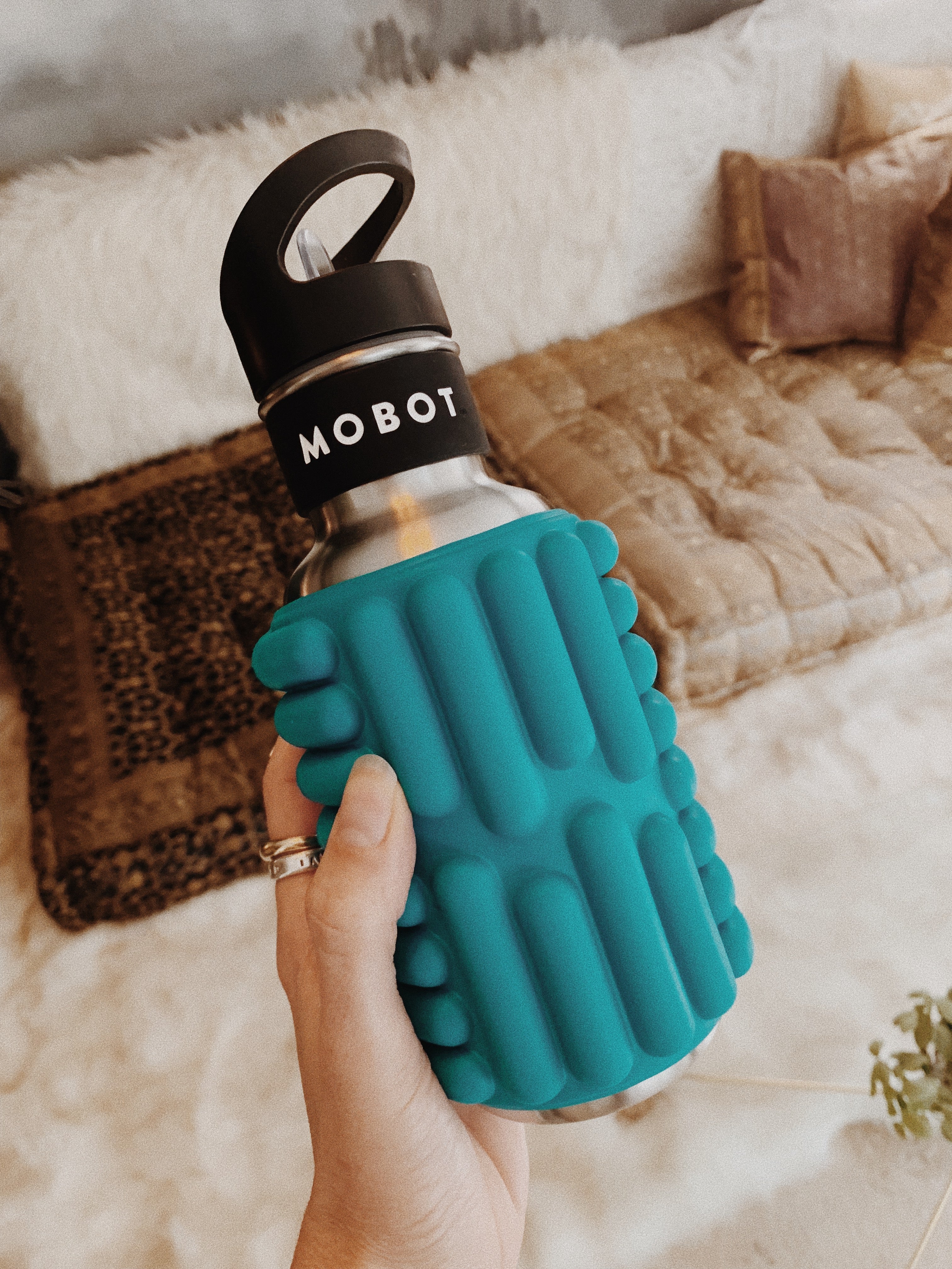 Firecracker MOBOT 18oz - Aquamarine 20% Off | MOBOT