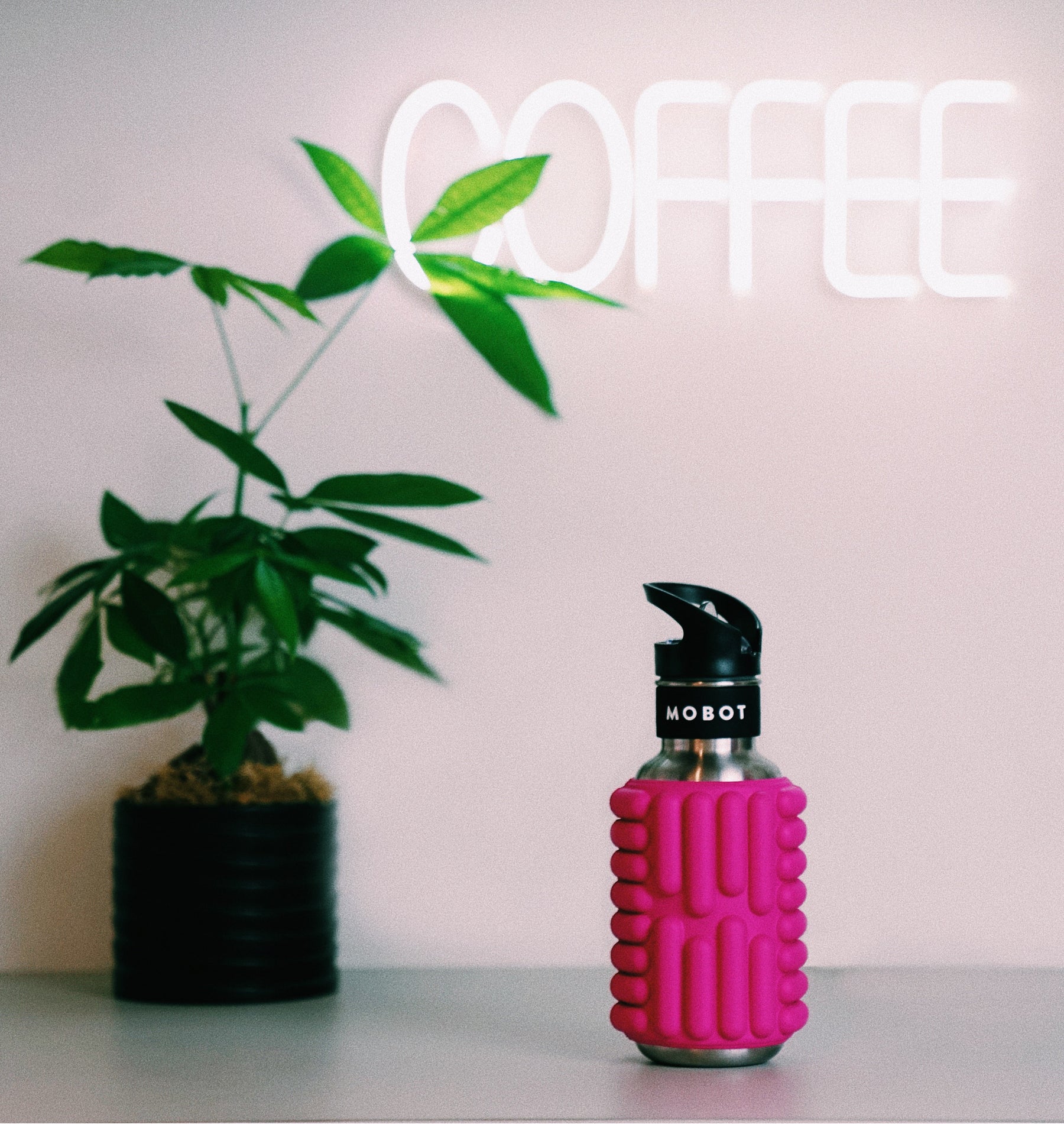 Firecracker MOBOT 18oz - Pink Candy | MOBOT