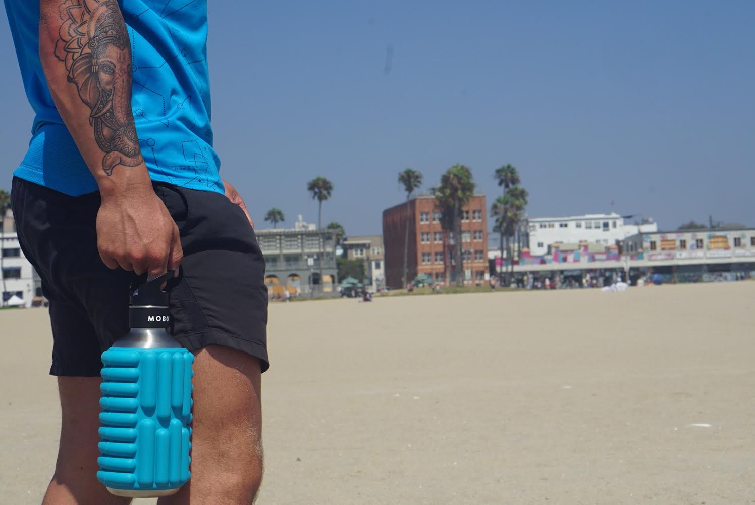 Big Bertha MOBOT 40oz - Aquamarine 20% Off | MOBOT